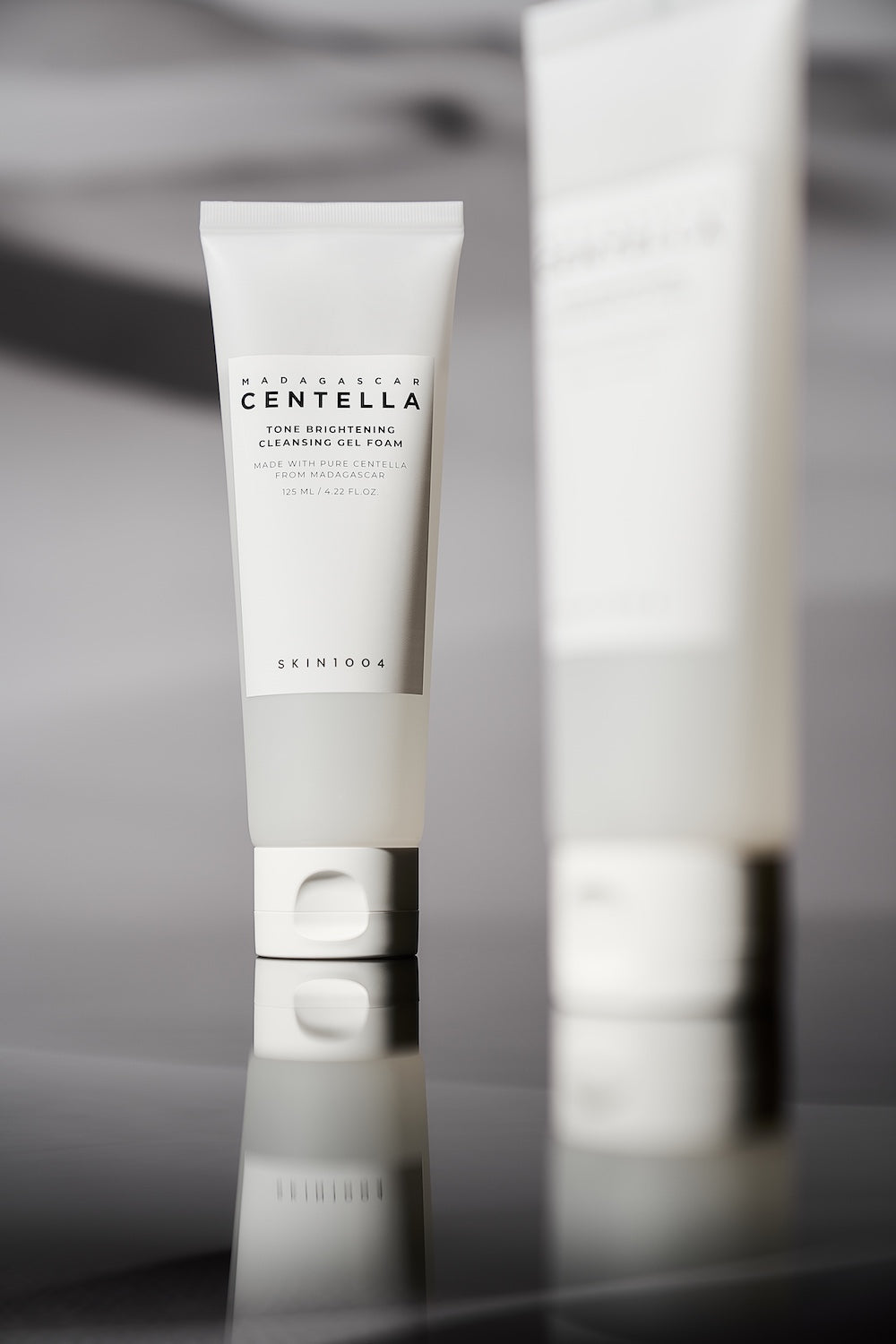 Tone Brightening Cleansing Gel Foam